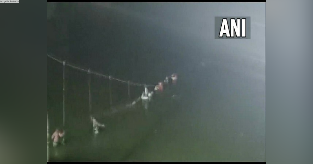 PM Modi seeks urgent mobilisation of teams for rescue ops after cable bridge collapse in Gujarat's Morbi